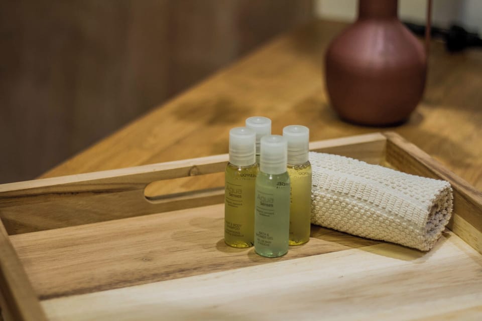 Bathroom amenities