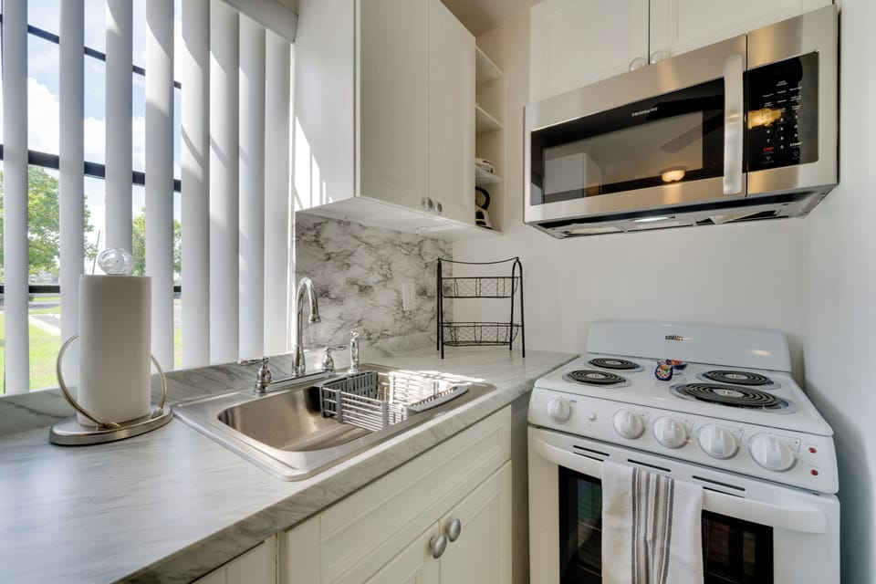 Apartment (1 Bedroom) | Interior