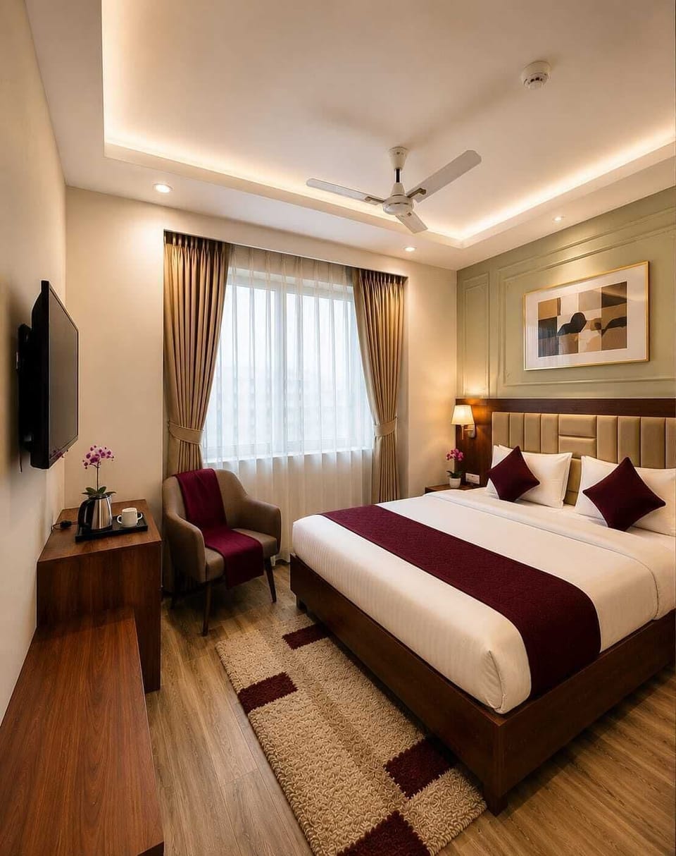 Deluxe Double Room, City View | Iron/ironing board, free WiFi