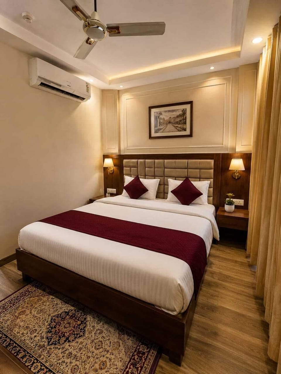 Deluxe Double Room, City View | Iron/ironing board, free WiFi
