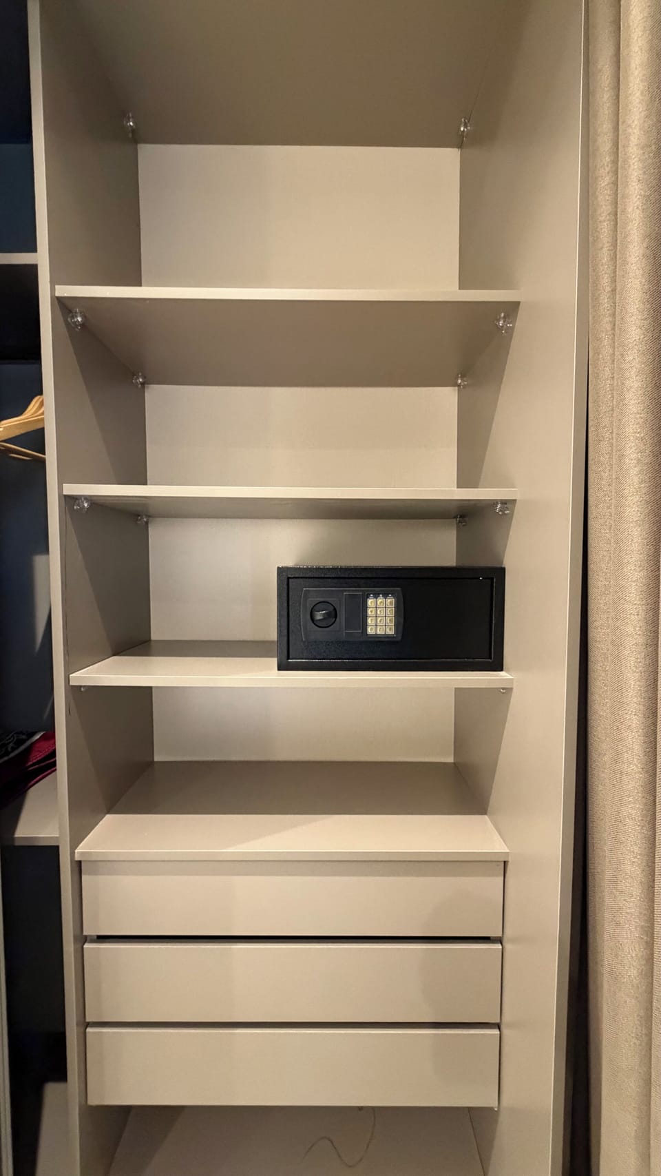 Apartment, 1 Bedroom, Accessible, Smoking | Interior