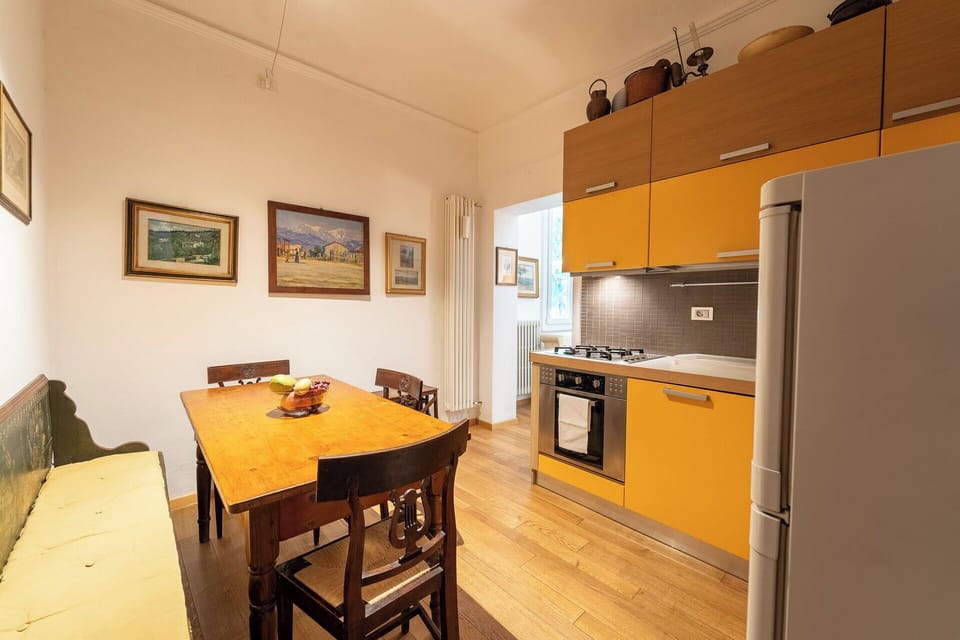 Autumn, Kitchen, Spring, Summer
