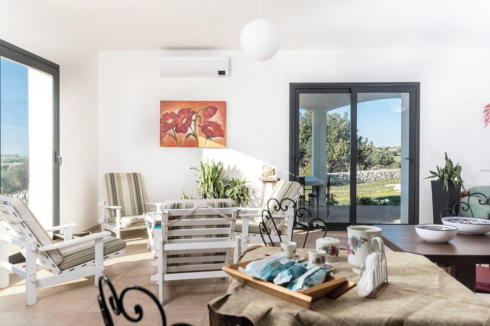 Autumn, Living Room, Spring, Summer