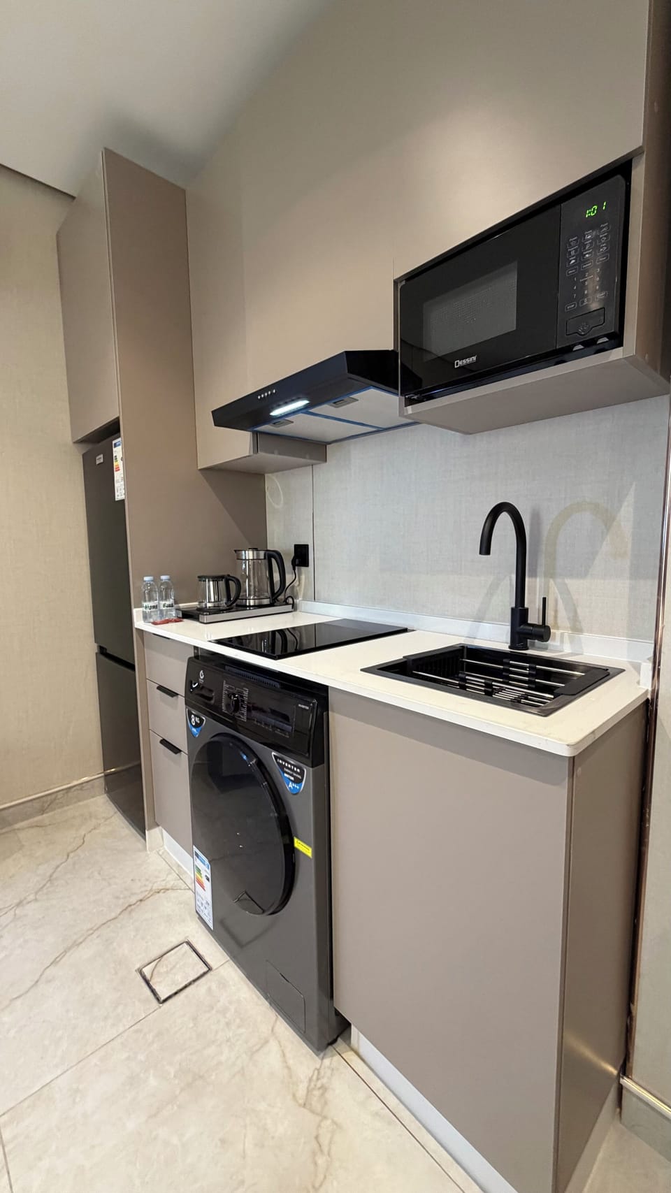 Apartment, 1 Bedroom, Accessible, Smoking | Private kitchen