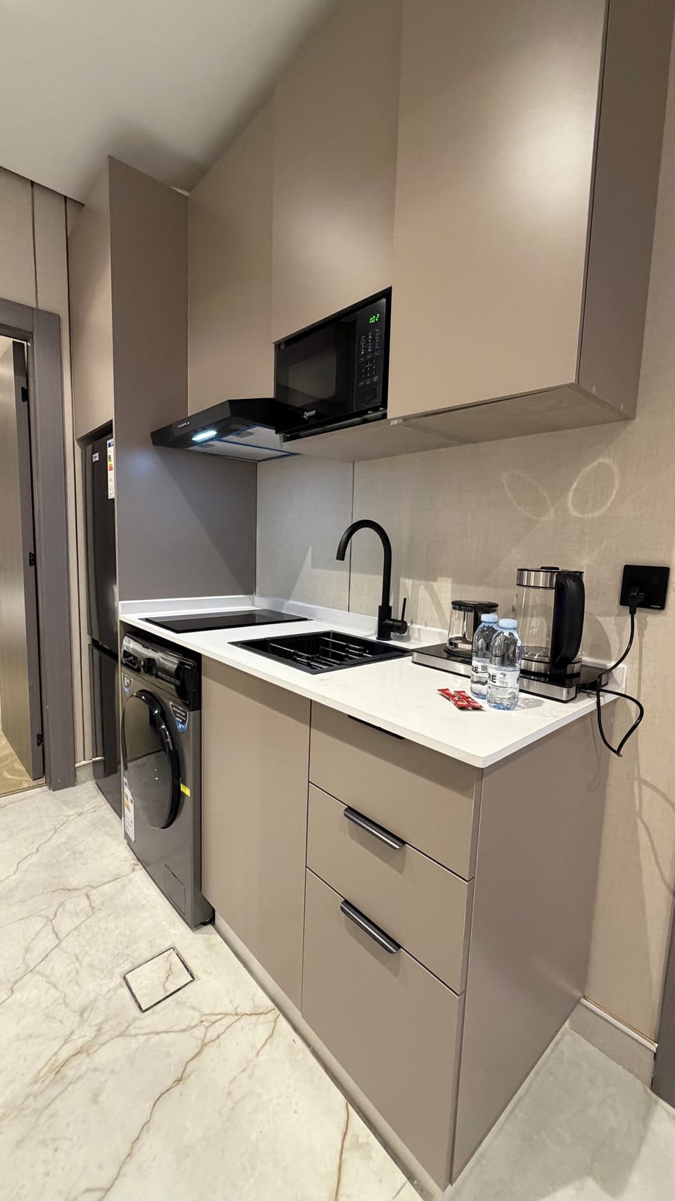 Apartment, 1 Bedroom, Accessible, Smoking | Interior