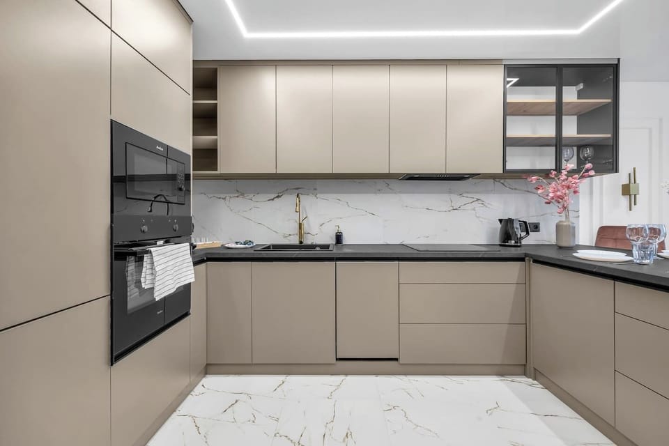 City Center Located Apartment with Air Conditioning on the 11th Floor | Book Now with RENTUJEMY.COM