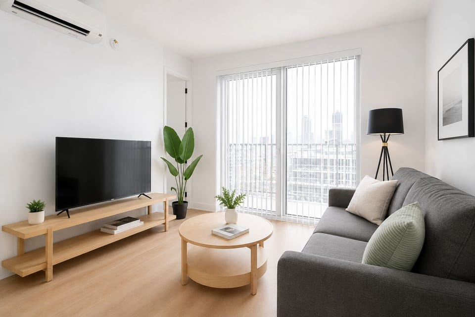 Deluxe Condo | Living area