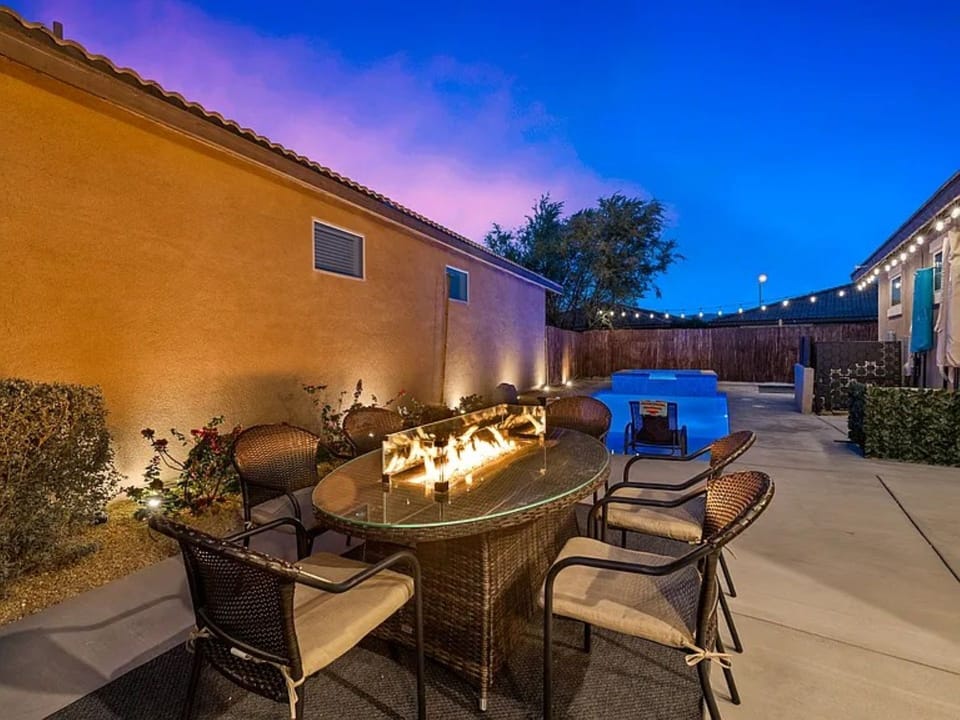 Enjoy dinner by the fire