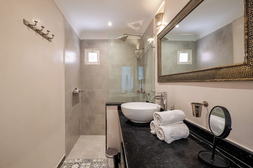 Family House | Bathroom | Hair dryer, towels, soap, shampoo