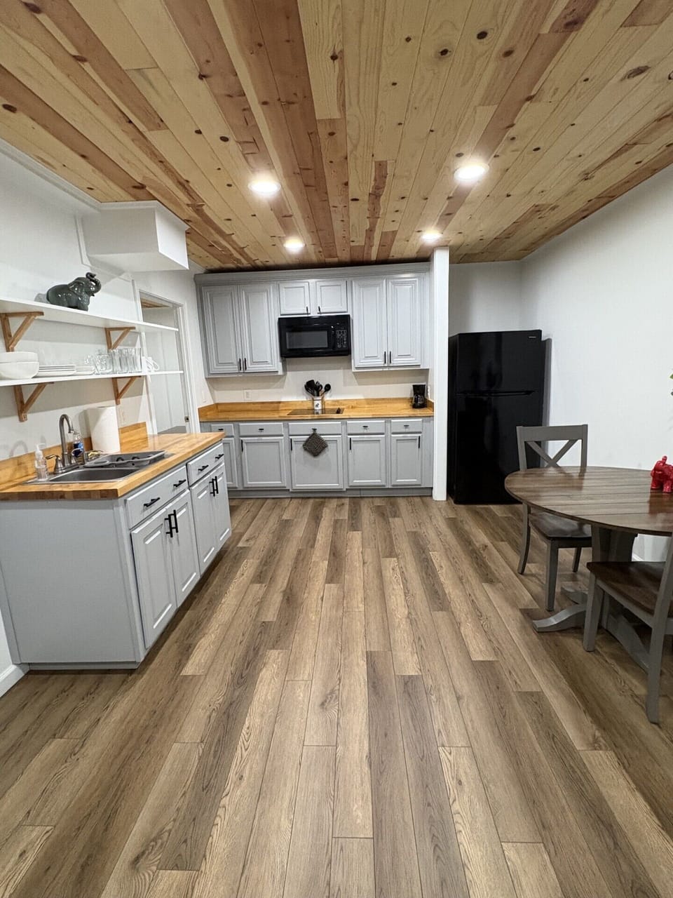 Kitchen area