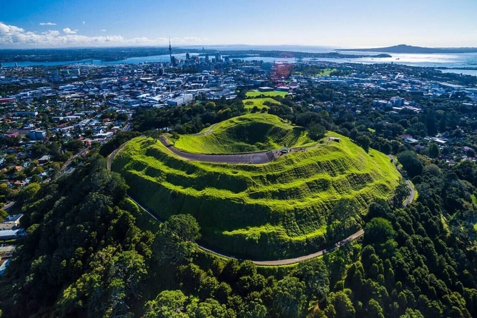 Auckland Surrounds - One Tree Hill
