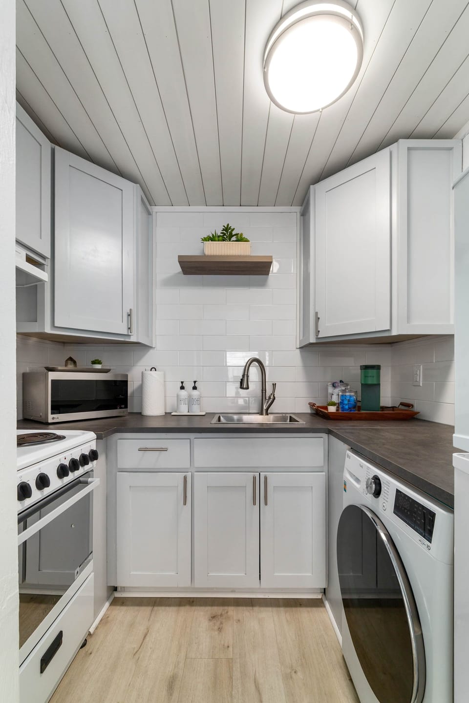 Kitchen - Wide Angle Stove Sink Dishwasher