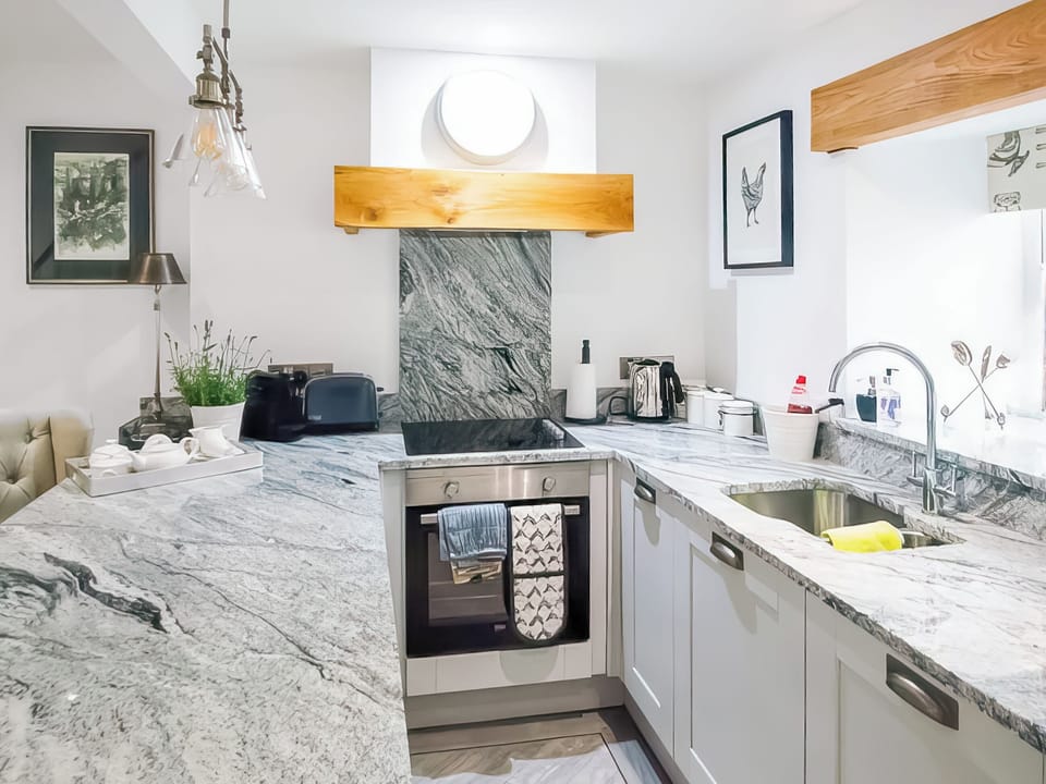 Open plan living space | 9 Chapel Street, Conwy