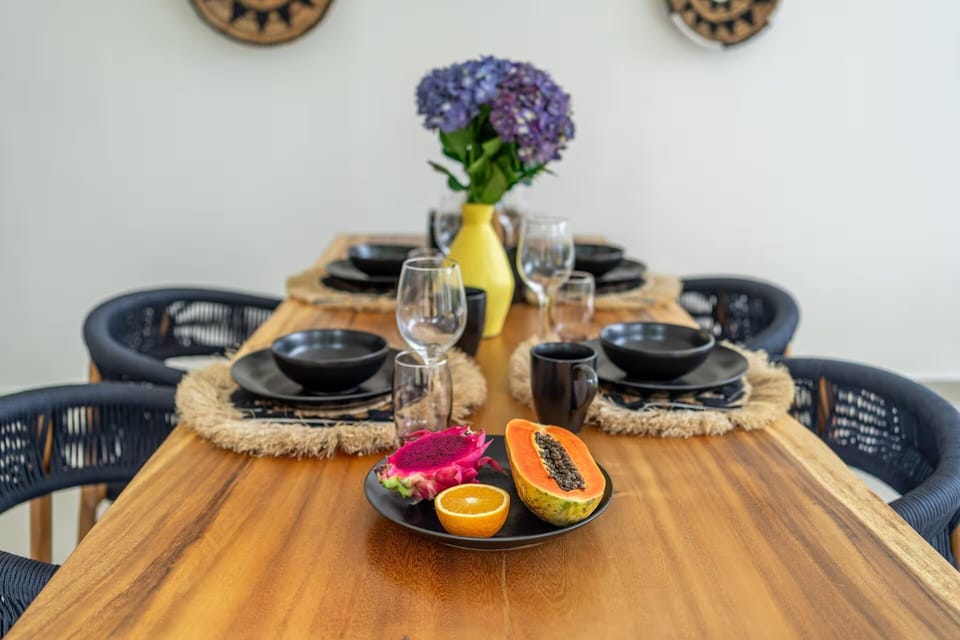 Deluxe Villa, 2 Bedrooms, Private Pool | Dining