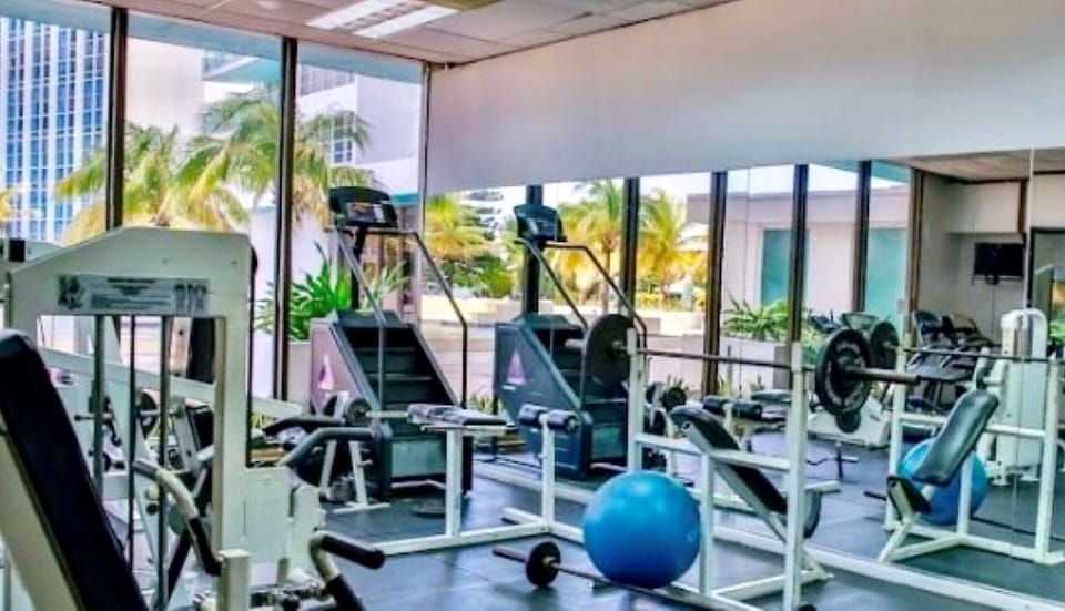 Gym located in the lobby area