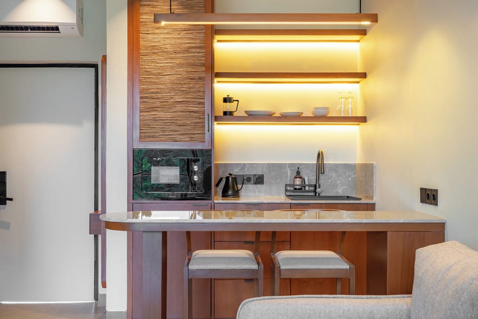 One Bedroom Studio - Jungle View | Private kitchenette | Coffee/tea maker, mini-fridge, microwave, electric kettle