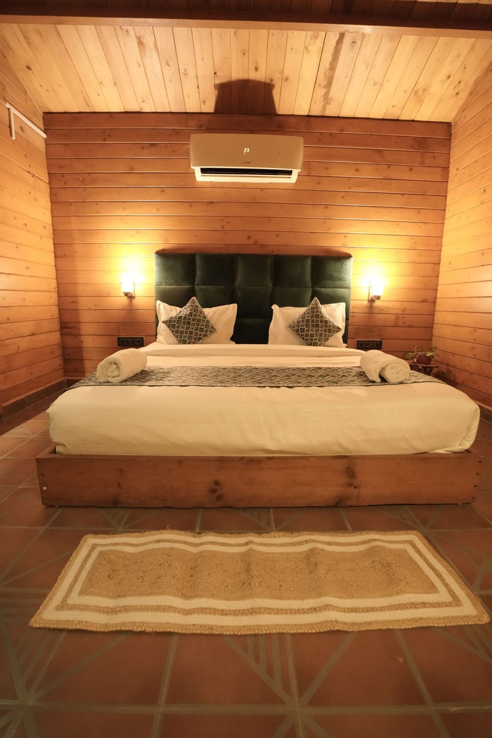 Double Room | Free WiFi