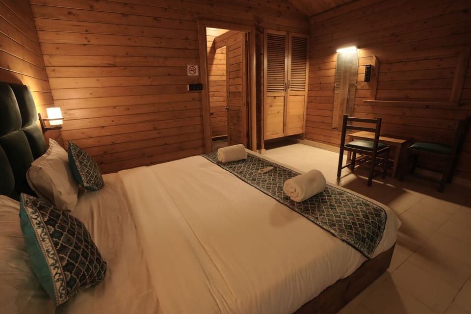 Double Room | Free WiFi