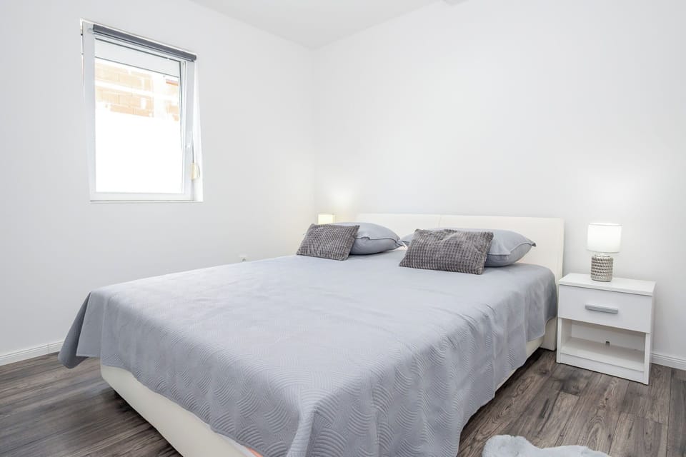 Apartment (A1) | Iron/ironing board, free WiFi