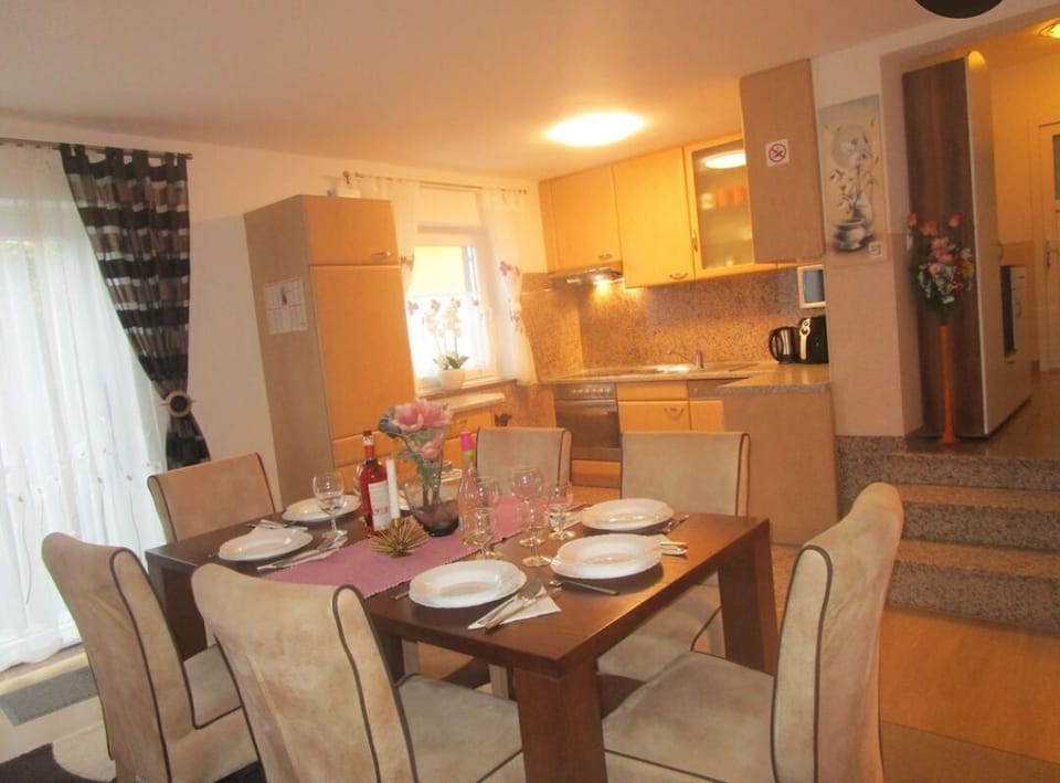 House | Private kitchen | Espresso maker, coffee/tea maker, fridge, microwave
