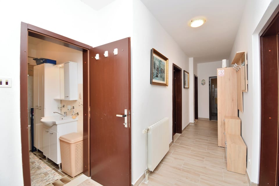 Apartment (A1) | Hallway