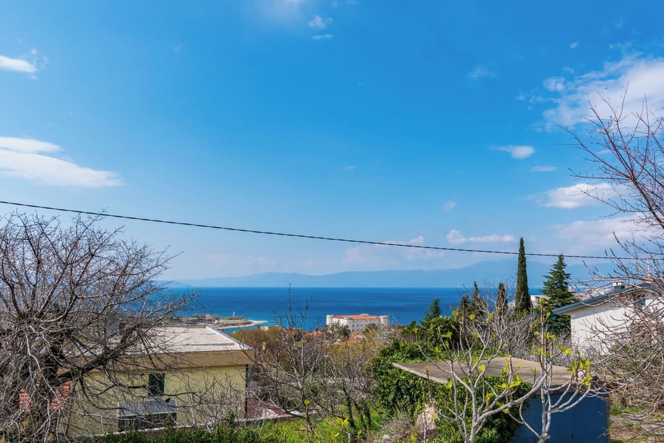 Apartment (A1) | Water view