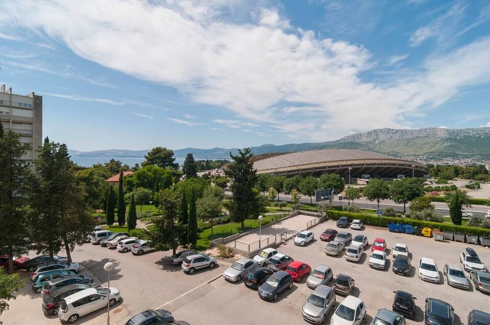 Free self parking