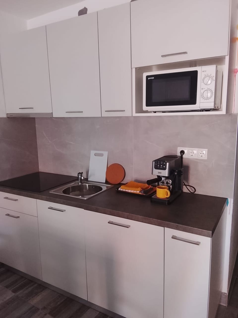 Apartment (A1) | Private kitchen | Fridge, microwave, stovetop, espresso maker