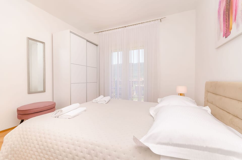 Apartment (A2) | Iron/ironing board, free WiFi