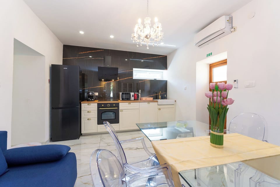 House | Living room