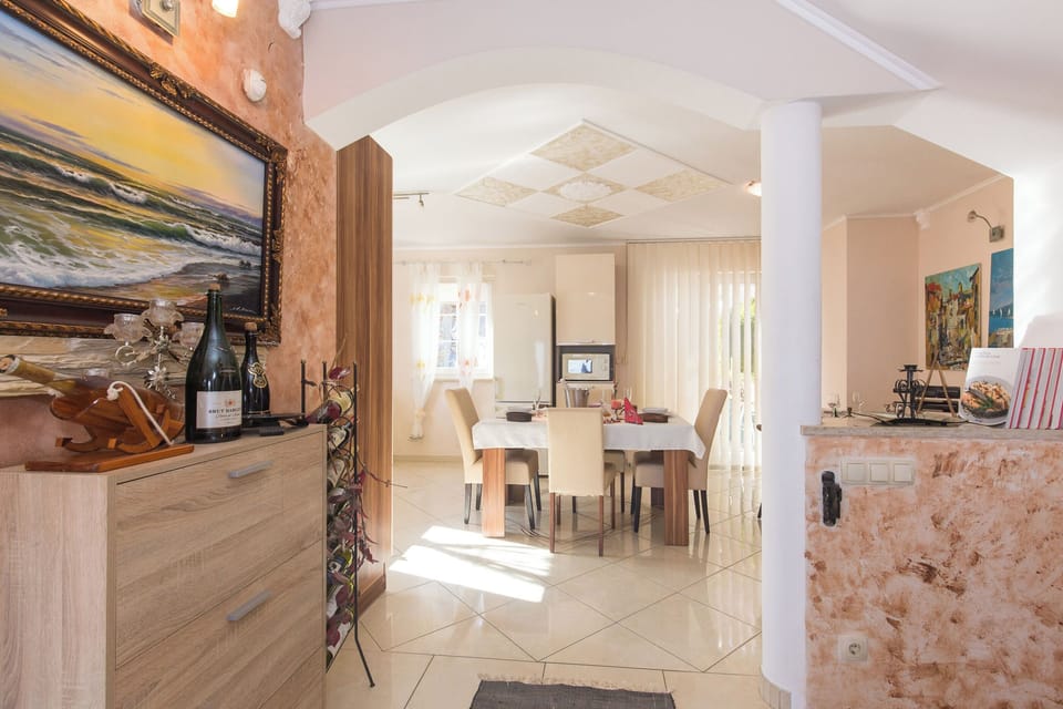 Villa | Interior