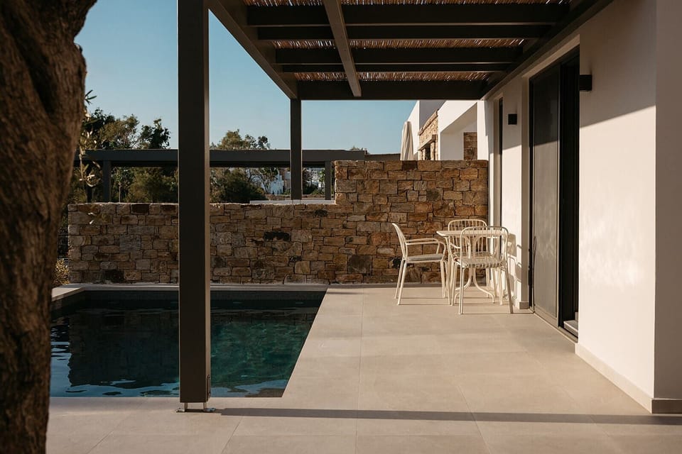 Exclusive Double with Private Pool | Terrace/patio