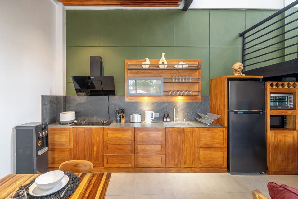 Luxury Villa, Balcony, Pool View | Private kitchen | Electric kettle, toaster, rice cooker, spices