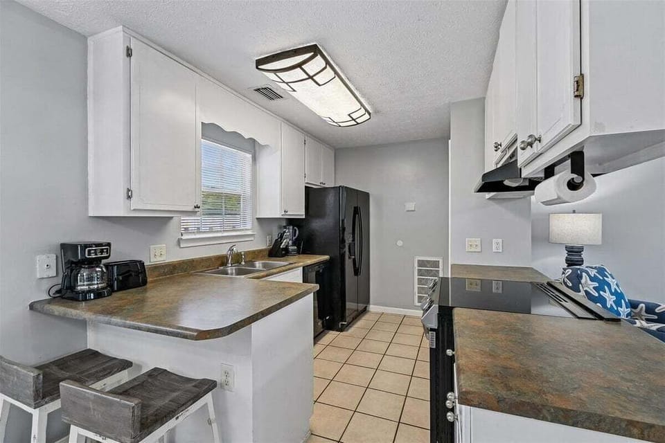 Kitchen with Bar seating