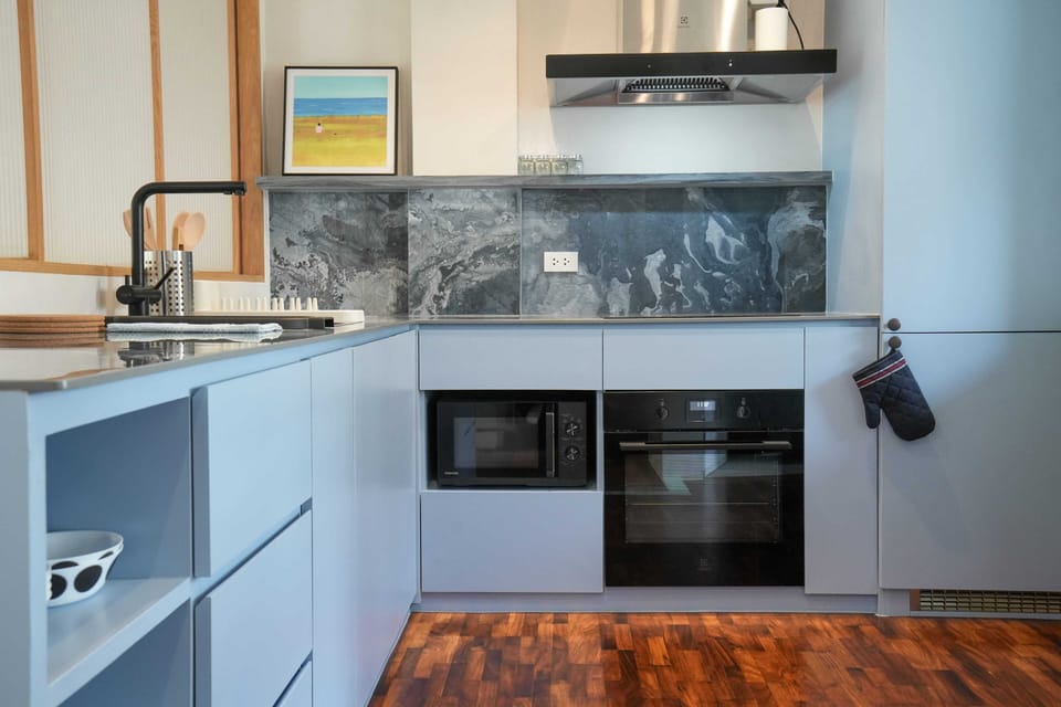 Shared fridge, microwave