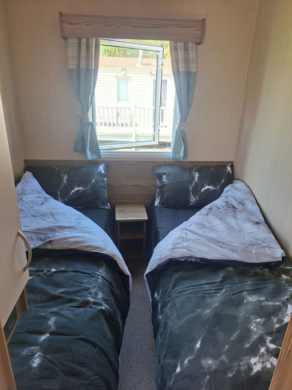 3 bedrooms, iron/ironing board, free WiFi