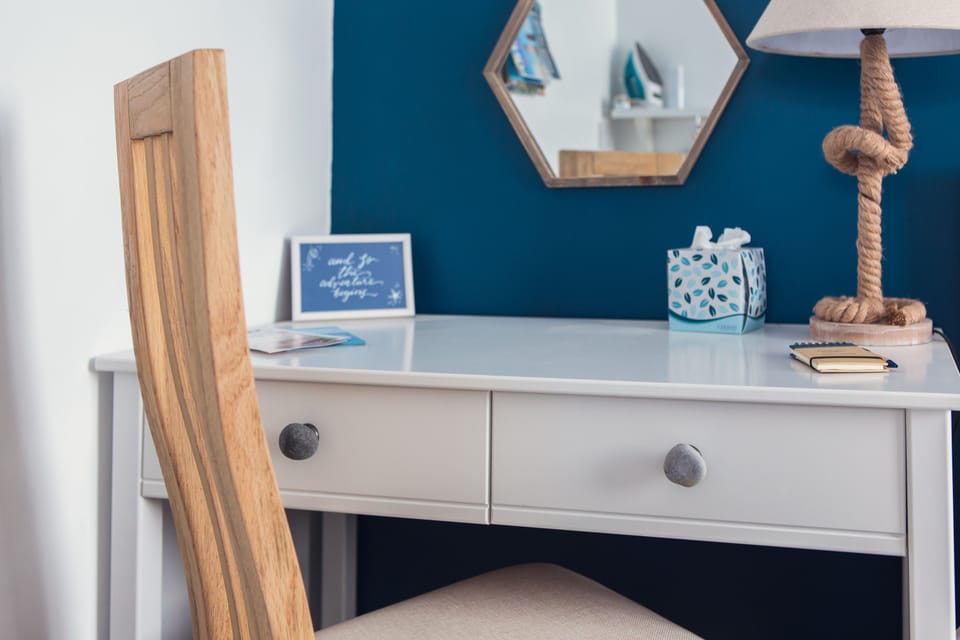 Double Room (Small) | Individually decorated, individually furnished, iron/ironing board