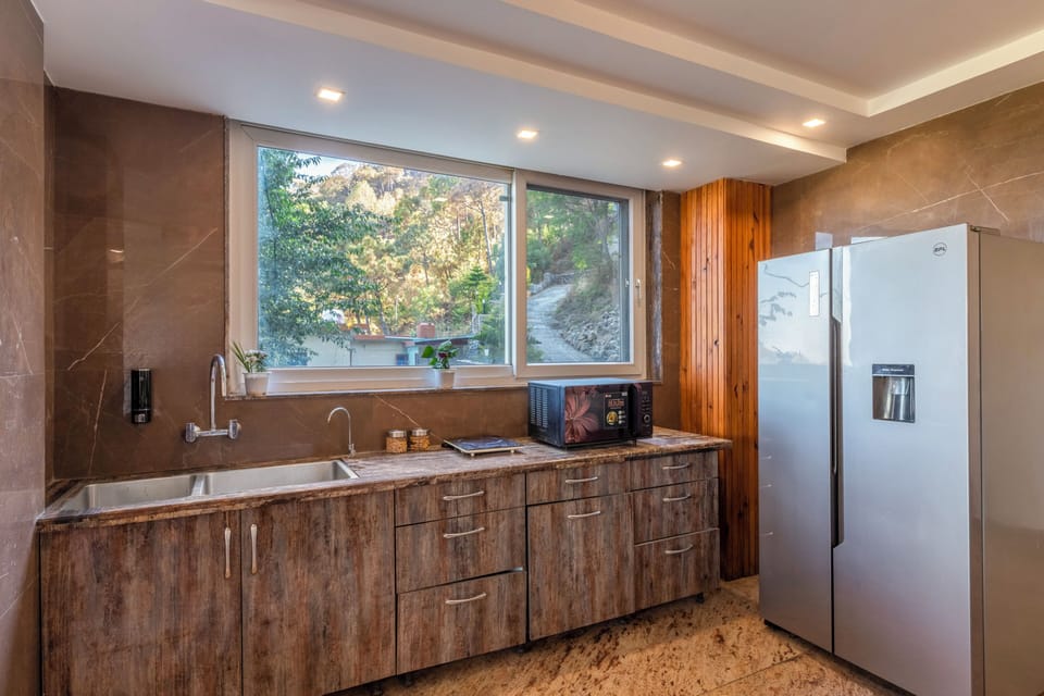 Deluxe Apartment, Garden View | Interior