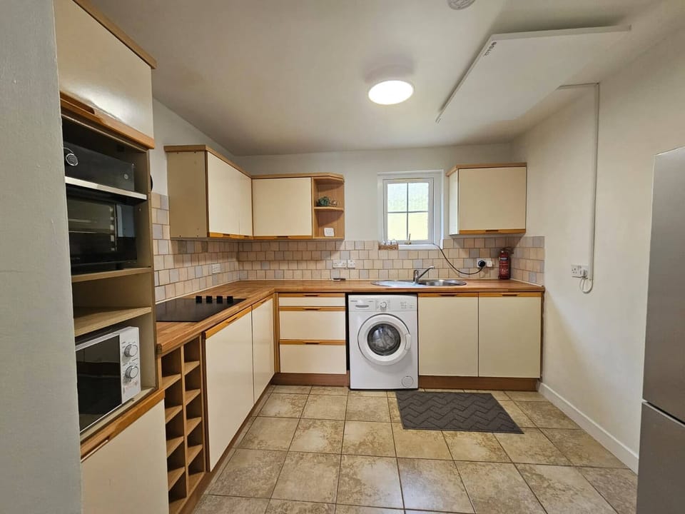 Apartment, 1 Bedroom | Laundry