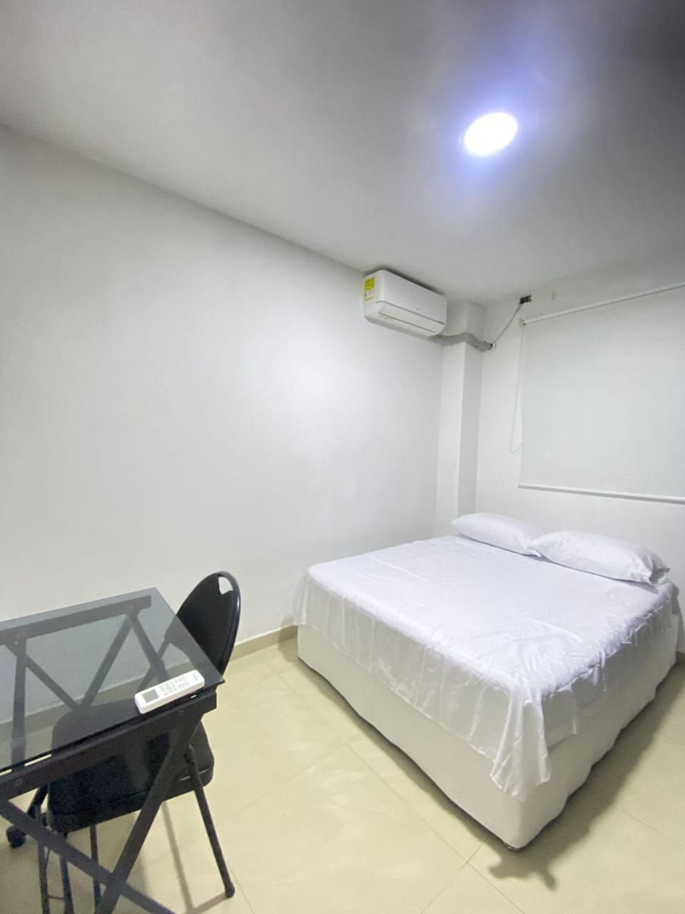Comfort Room, 1 Double Bed, Non Smoking, Shared Bathroom | Blackout drapes, soundproofing, iron/ironing board, free WiFi