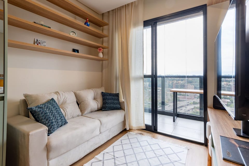 Basic Apartment | Living area