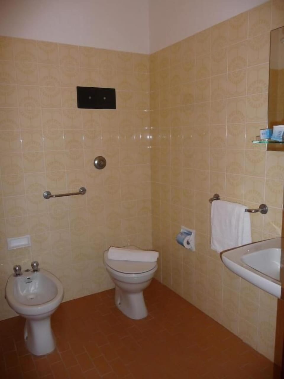 Superior Quadruple Room, Balcony, Sea View | Bathroom | Shower, free toiletries, hair dryer, towels