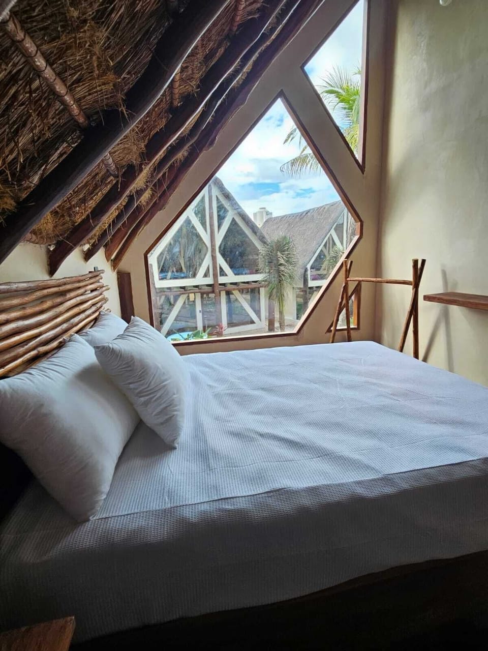 Down comforters, minibar, free WiFi