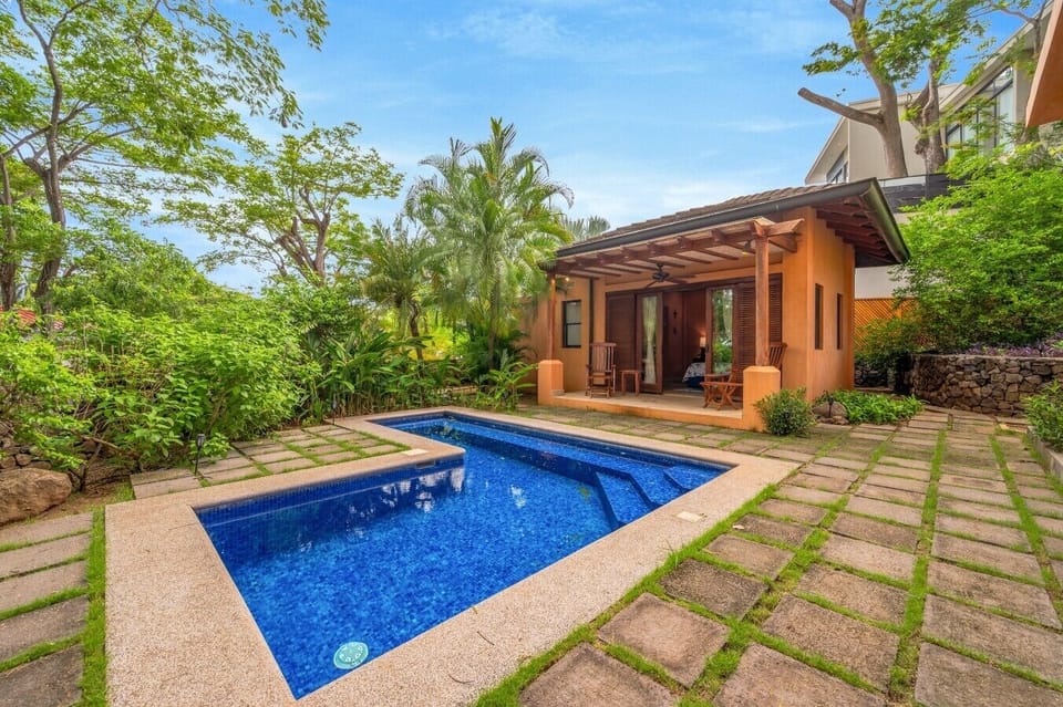 swimming pool 4