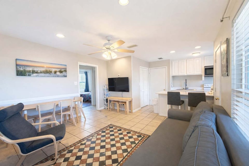 Living Room to Kitchen View 