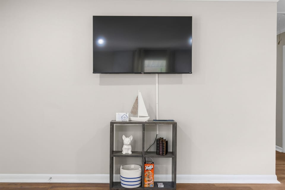 Settle in and stream your favorites on the Smart TV—perfect for a relaxed night in after a full day out.