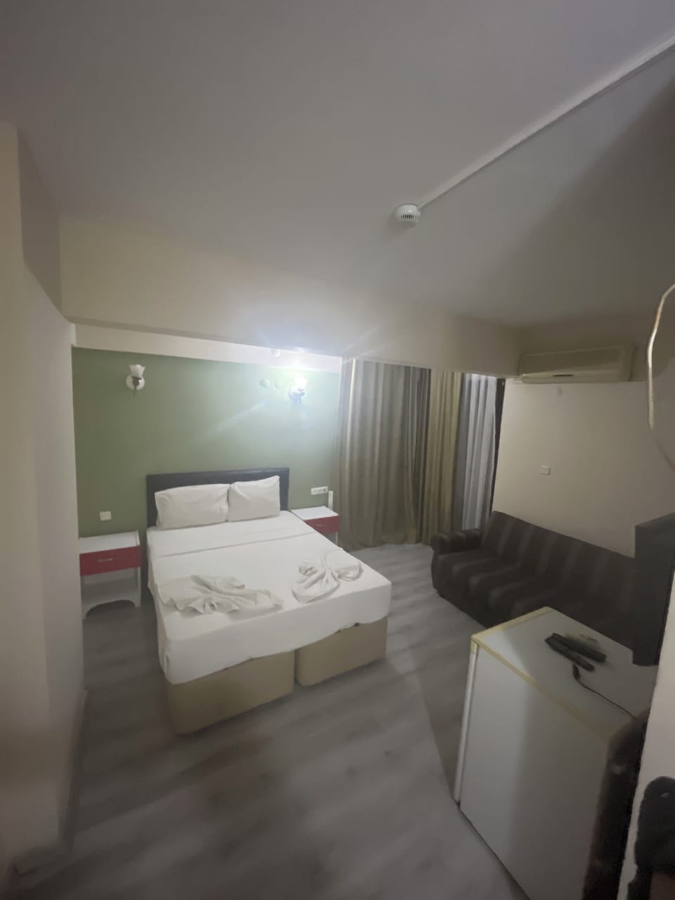 Classic Twin Room, Balcony, City View | Free WiFi