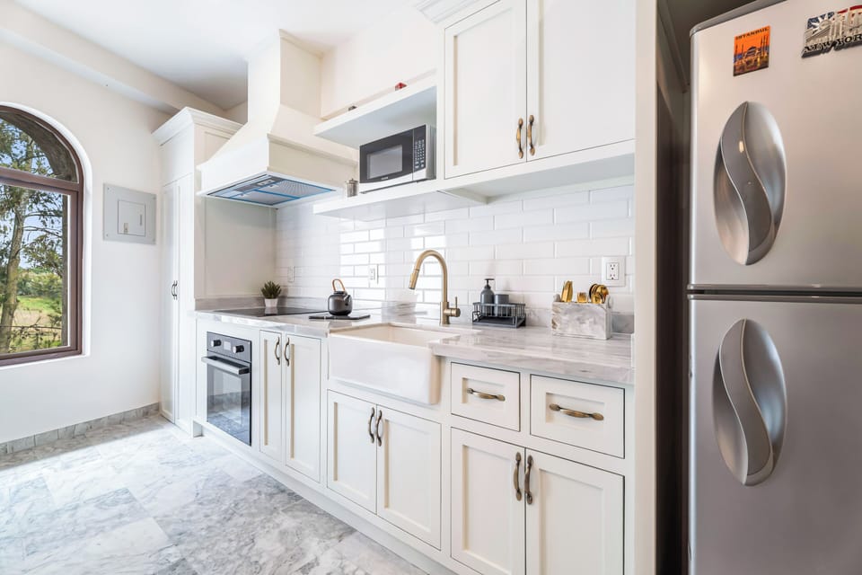 Deluxe Apartment | Private kitchen