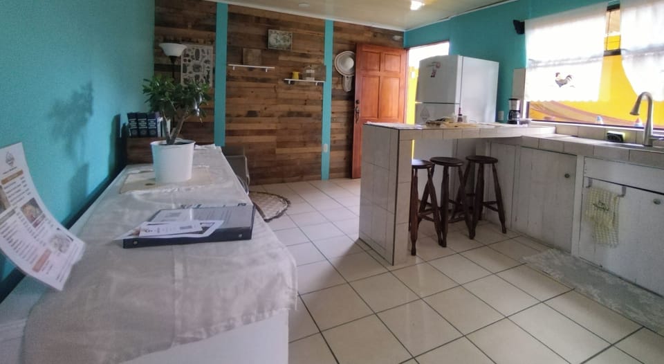 Basic Triple Room | Private kitchen