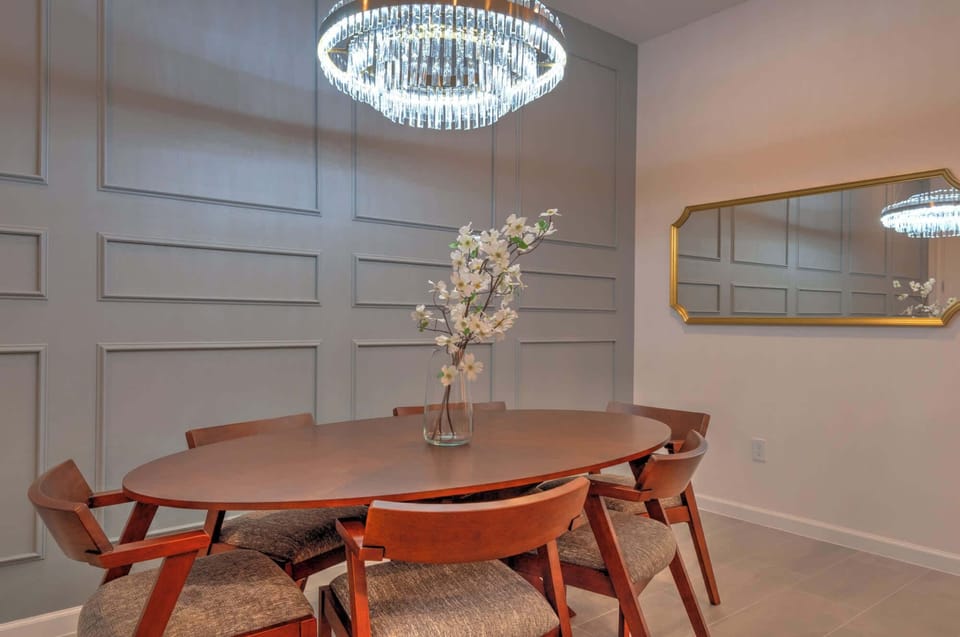 Townhome, Multiple Beds, Pool Access, Pool View (10461ET-SVH) | Dining